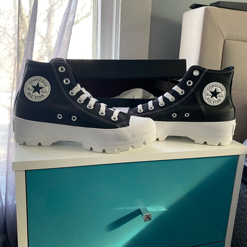 Women’s Converse Heeled Shoe